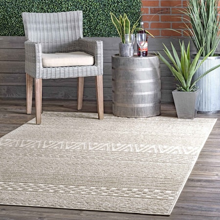 Nuloom Kamryn Textured Tribal Indoor/Outdoor Area Rug 6ft 7in x 9ft BDSZ05B-6709